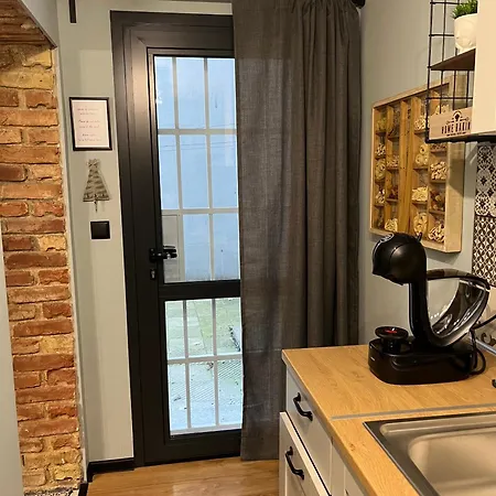 Handmade - Apartment *