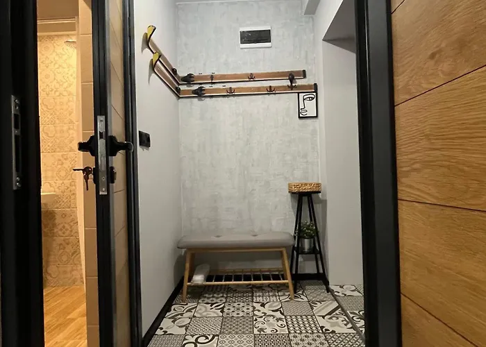 Lejlighed Handmade - *